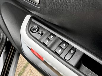 Citroen C3 83kW Max 44kWh 5dr Auto