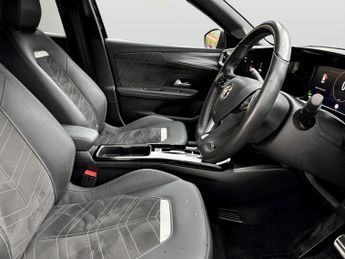 Vauxhall Mokka 100kW Ultimate 50kWh 5dr Auto