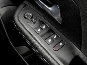 Vauxhall Mokka 100kW Ultimate Edition 50kWh 5dr Auto