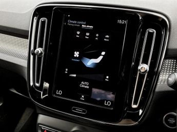 Volvo Xc40 1.5 T3 [163] R DESIGN 5dr Geartronic