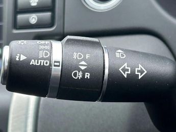 Land Rover Discovery Sport 2.0 TD4 180 SE Tech 5dr Auto