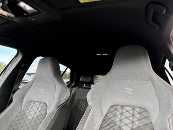Volkswagen Golf 2.0 TDI 150 R-Line 5dr DSG