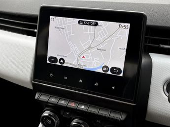 Renault Clio 1.6 E-TECH full hybrid 145 Techno 5dr Auto