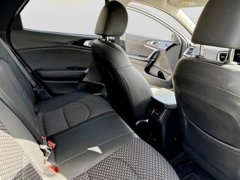 Kia Xceed 1.6 GDi PHEV 3 5dr DCT