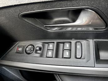 Peugeot 3008 157kW Allure 73kWh 5dr Auto