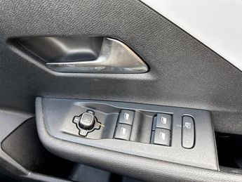 Vauxhall Astra 115kW Griffin 54kWh 5dr Auto