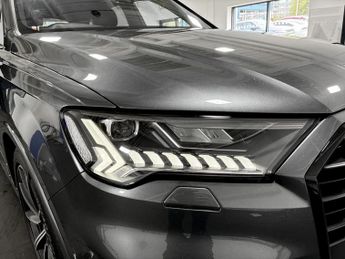 Audi Q7 55 TFSI Quattro Black Edition 5dr Tiptronic