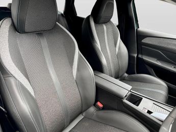 Peugeot 308 1.2 PureTech Allure Premium 5dr EAT8