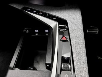Peugeot 3008 157kW GT 73kWh 5dr Auto
