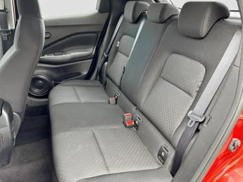 Nissan Juke 1.0 DiG-T Acenta Premium 5dr DCT