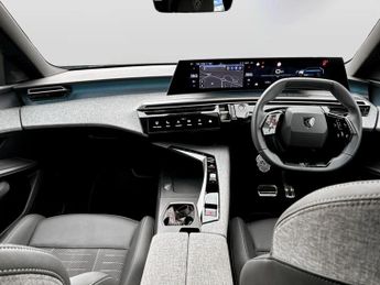 Peugeot 5008 1.2 Hybrid 136 GT 5dr e-DSC6