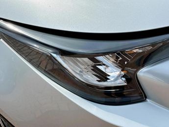 Toyota Corolla 1.8 VVT-i Hybrid Design 5dr CVT
