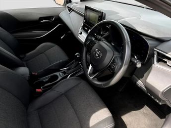 Toyota Corolla 1.8 VVT-i Hybrid Design 5dr CVT