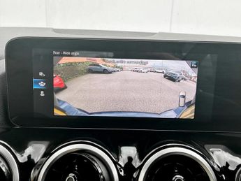 Mercedes-Benz B Class B200 Sport Executive Edition 5dr Auto