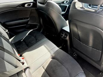 Kia Ceed 1.5T GDi ISG GT-Line S 5dr Auto