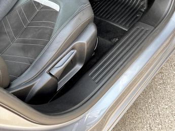 Vauxhall Mokka 100kW Ultimate 50kWh 5dr Auto