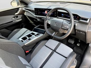 Vauxhall Grandland 1.2 Hybrid [136] GS 5dr e-DCT6
