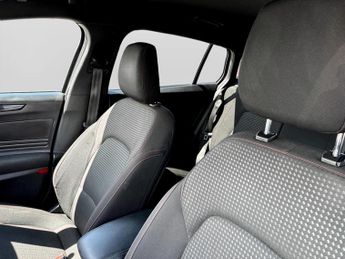Ford Focus 1.0 EcoBoost Hybrid mHEV ST-Line 5dr Auto