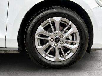 Ford Focus 1.0 EcoBoost Hybrid mHEV 155 Titanium 5dr Auto