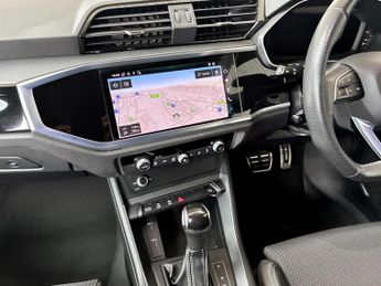 Audi Q3 35 TFSI Black Edition 5dr S Tronic