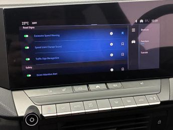 Vauxhall Astra 1.2 Turbo 130 Griffin [Tech Pack] 5dr Auto