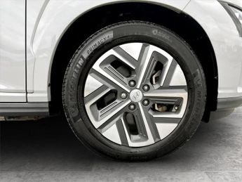 Hyundai Kona 100kW Premium 39kWh 5dr Auto
