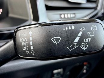 Volkswagen Polo 1.0 TSI Life 5dr DSG