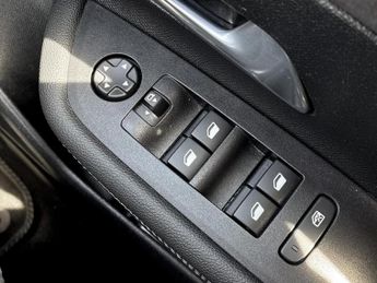 Vauxhall Mokka 100kW Ultimate 50kWh 5dr Auto