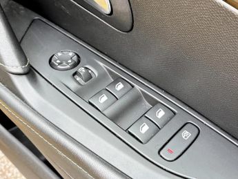 Peugeot 208 100kW GT Premium 50kWh 5dr Auto