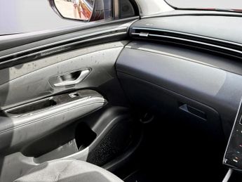 Hyundai Tucson 1.6 TGDi 48V MHD Premium 5dr 2WD DCT