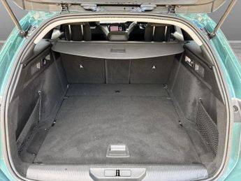 Peugeot 308 1.2 PureTech Allure Premium 5dr EAT8