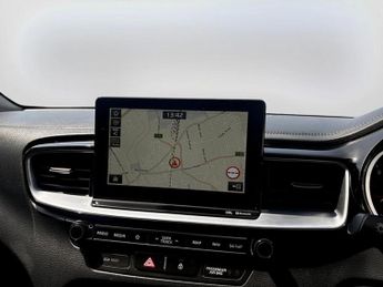 Kia Ceed 1.4T GDi ISG First Edition 5dr DCT