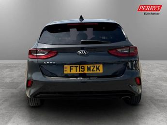 Kia Ceed 1.4T GDi ISG First Edition 5dr DCT