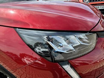 Peugeot 208 1.2 PureTech 100 Allure Premium 5dr EAT8