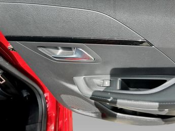 Peugeot 208 1.2 PureTech 100 Allure Premium 5dr EAT8
