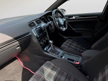 Volkswagen Golf 2.0 TSI GTI 5dr DSG [Performance Pack]