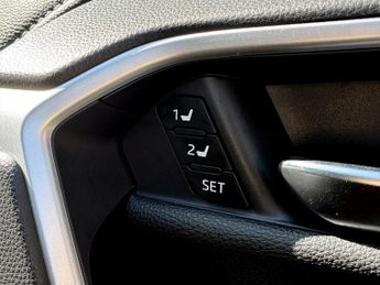 Toyota RAV4 2.5 VVT-i Hybrid Excel 5dr CVT 2WD
