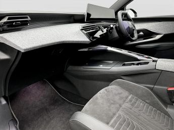 Peugeot 3008 1.2 Hybrid 136 GT 5dr e-DSC6