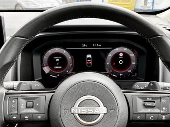 Nissan Qashqai 1.3 DiG-T MH 158 N-Connecta 5dr Xtronic