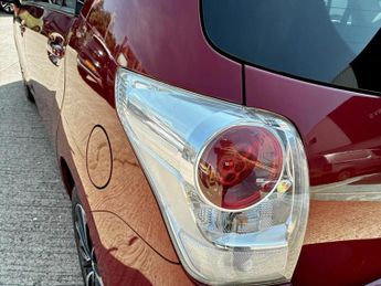 Toyota Verso 1.8 V-matic Design 5dr M-Drive S