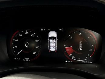 Volvo Xc60 2.0 D4 R DESIGN 5dr Geartronic