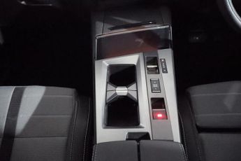 Vauxhall Grandland 1.2 Hybrid [136] Ultimate 5dr e-DCT6 [Fixed Roof]