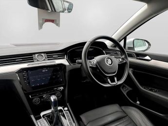 Volkswagen Passat 1.4 TSI GTE Advance 5dr DSG