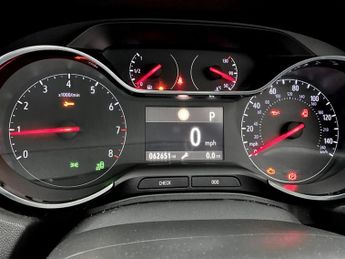 Vauxhall Grandland X 1.2 Turbo Sport Nav 5dr Auto [8 Speed]