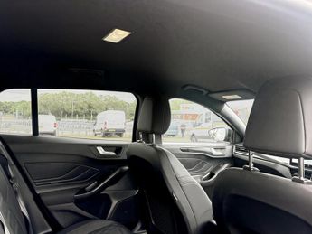 Ford Focus 1.0 EcoBoost Hybrid mHEV 155 ST-Line X 5dr Auto