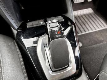 Vauxhall Corsa 100kW Elite Nav Premium 50kWh 5dr Auto [7.4kWCh]