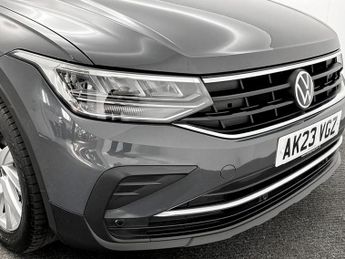 Volkswagen Tiguan 2.0 TDI Life 5dr DSG