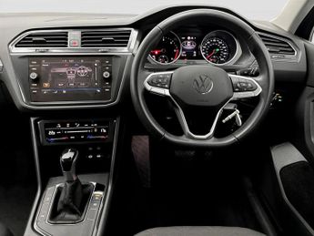 Volkswagen Tiguan 2.0 TDI Life 5dr DSG