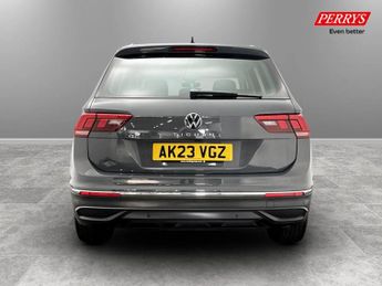 Volkswagen Tiguan 2.0 TDI Life 5dr DSG