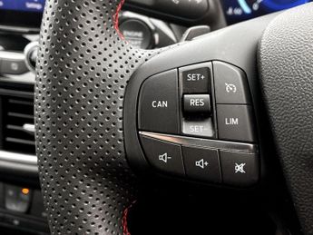 Ford Puma 1.0 EcoBoost Hybrid mHEV ST-Line 5dr DCT